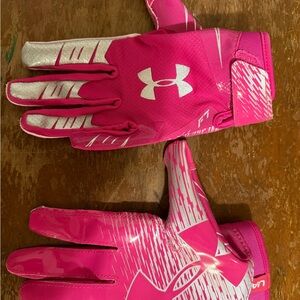 Under Armour Vibrant Pink and Metallic silver Gloves. $15